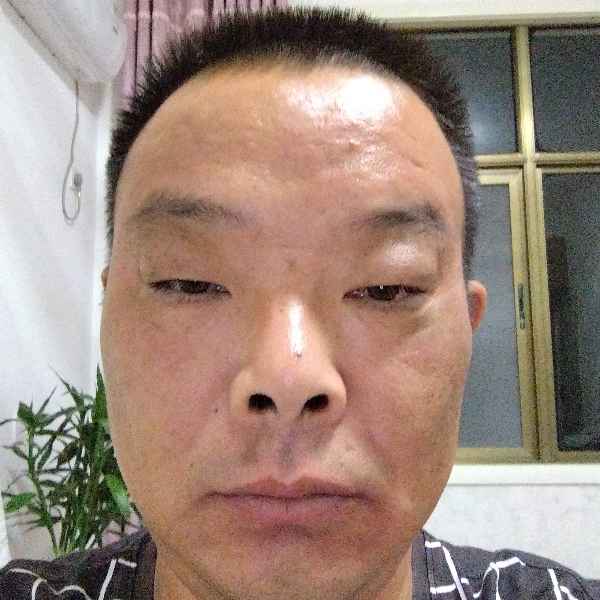 江苏46岁单身帅哥真诚找对象-南宁相亲网