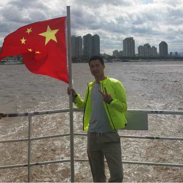 31岁岁浙江单身帅哥 - 南宁吉缘网