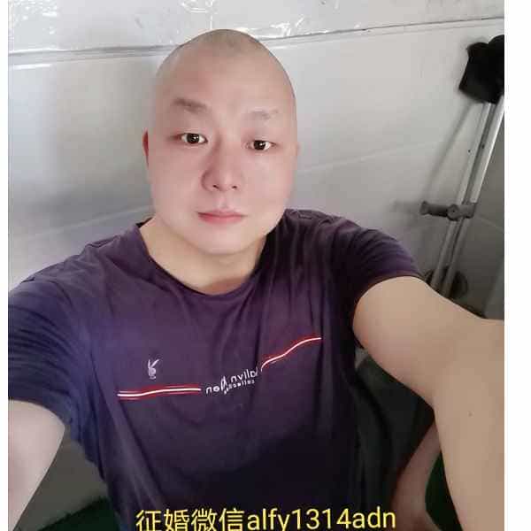 45岁岁湖南单身帅哥 - 南宁吉缘网